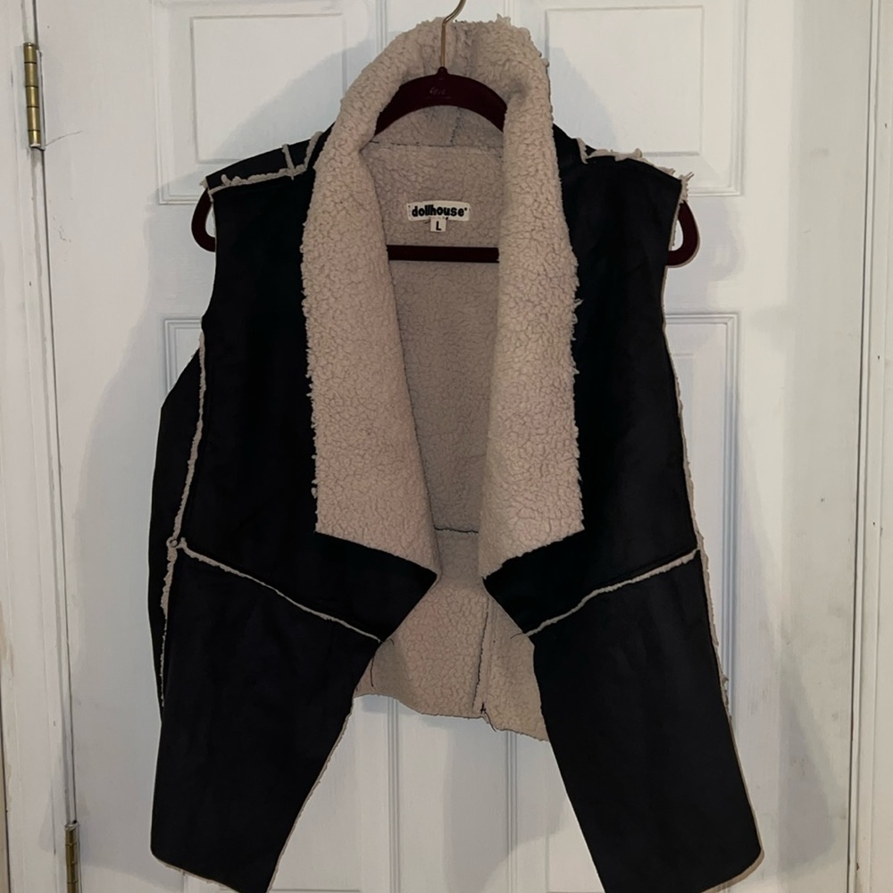 Dollhouse Faux Suede Vest L NWT